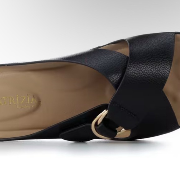 Patrizia Rutha Wedge Sandal in great condition! Woman’s size 8. great condition - Picture 7 of 7